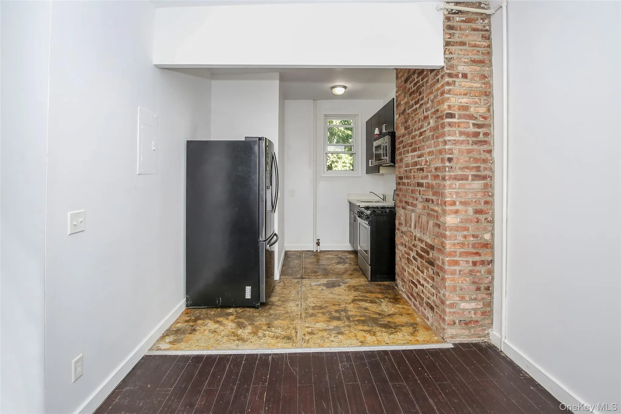 221 Howard Avenue, New York, NY, 3 Bedrooms Bedrooms, 7 Rooms Rooms,2 BathroomsBathrooms,Residential Lease,For Rent,Howard,0,1032090 221 Howard Avenue, New York, NY, 3 Bedrooms Bedrooms, 7 Rooms Rooms,2 BathroomsBathrooms,Residential Lease,For Rent,Howard,0,1032090
