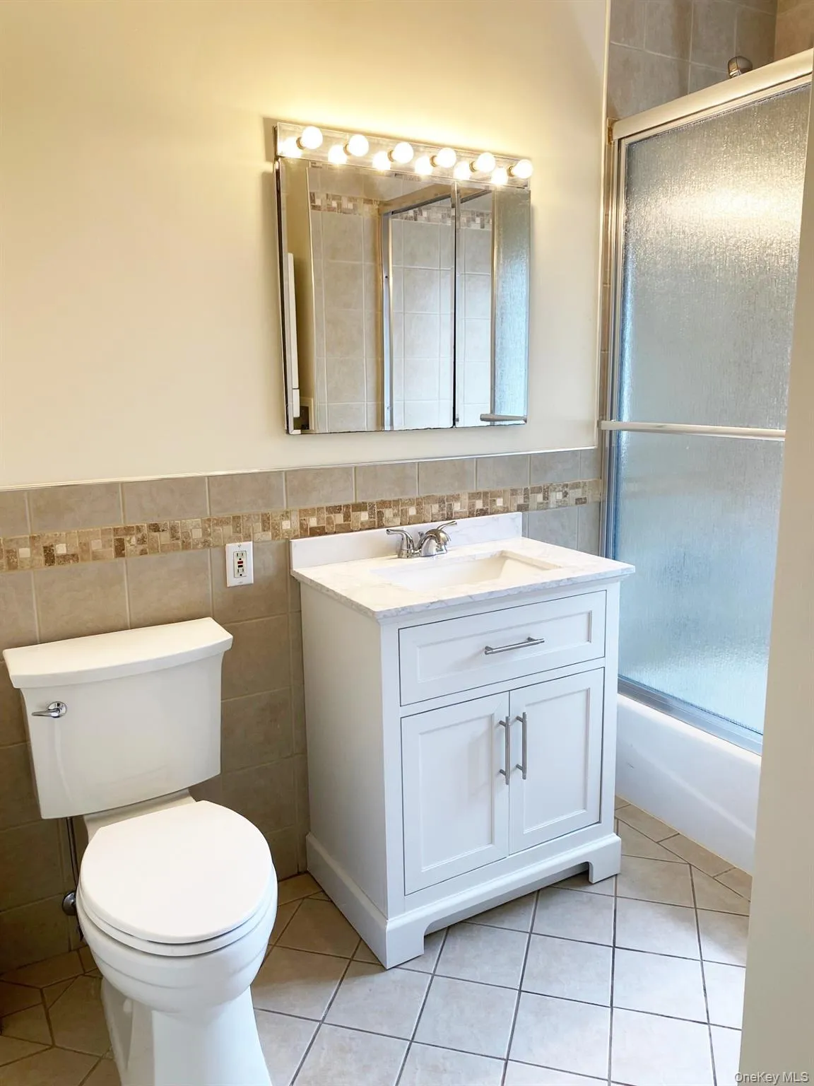 18 Eckar Street, Greenburgh, NY, 2 Bedrooms Bedrooms, 5 Rooms Rooms,1 BathroomBathrooms,Residential Lease,For Rent,Eckar,0,1032091 18 Eckar Street, Greenburgh, NY, 2 Bedrooms Bedrooms, 5 Rooms Rooms,1 BathroomBathrooms,Residential Lease,For Rent,Eckar,0,1032091