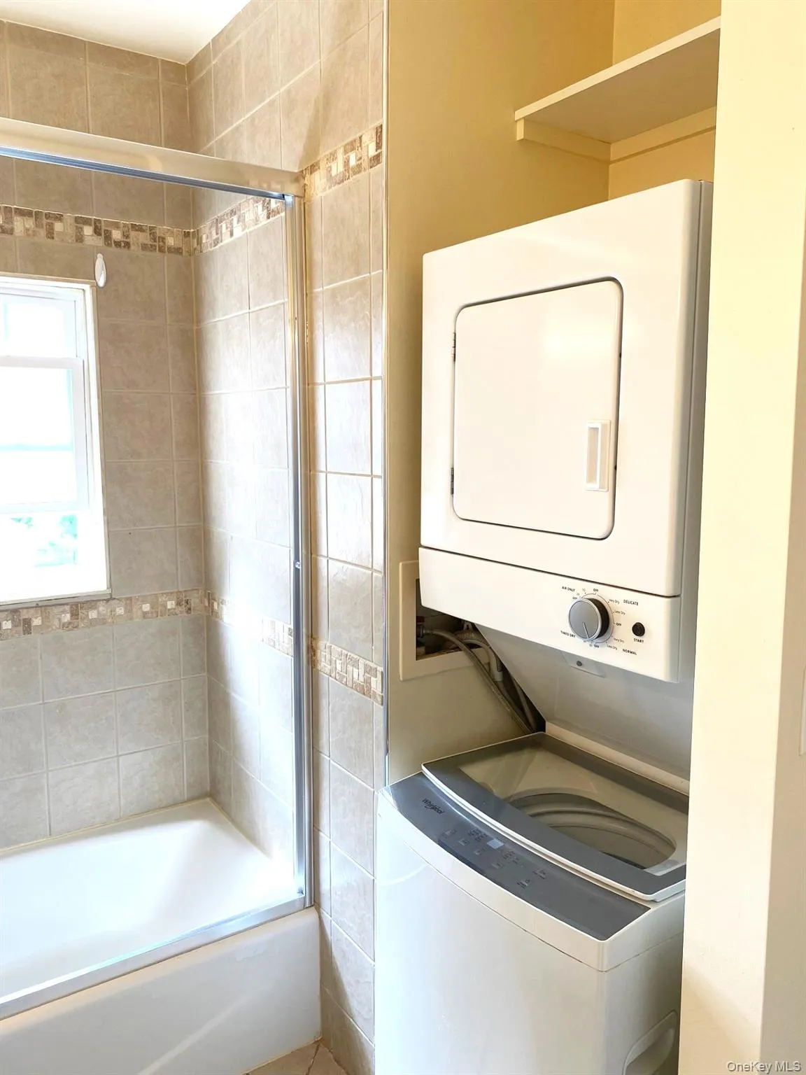 18 Eckar Street, Greenburgh, NY, 2 Bedrooms Bedrooms, 5 Rooms Rooms,1 BathroomBathrooms,Residential Lease,For Rent,Eckar,0,1032091 18 Eckar Street, Greenburgh, NY, 2 Bedrooms Bedrooms, 5 Rooms Rooms,1 BathroomBathrooms,Residential Lease,For Rent,Eckar,0,1032091