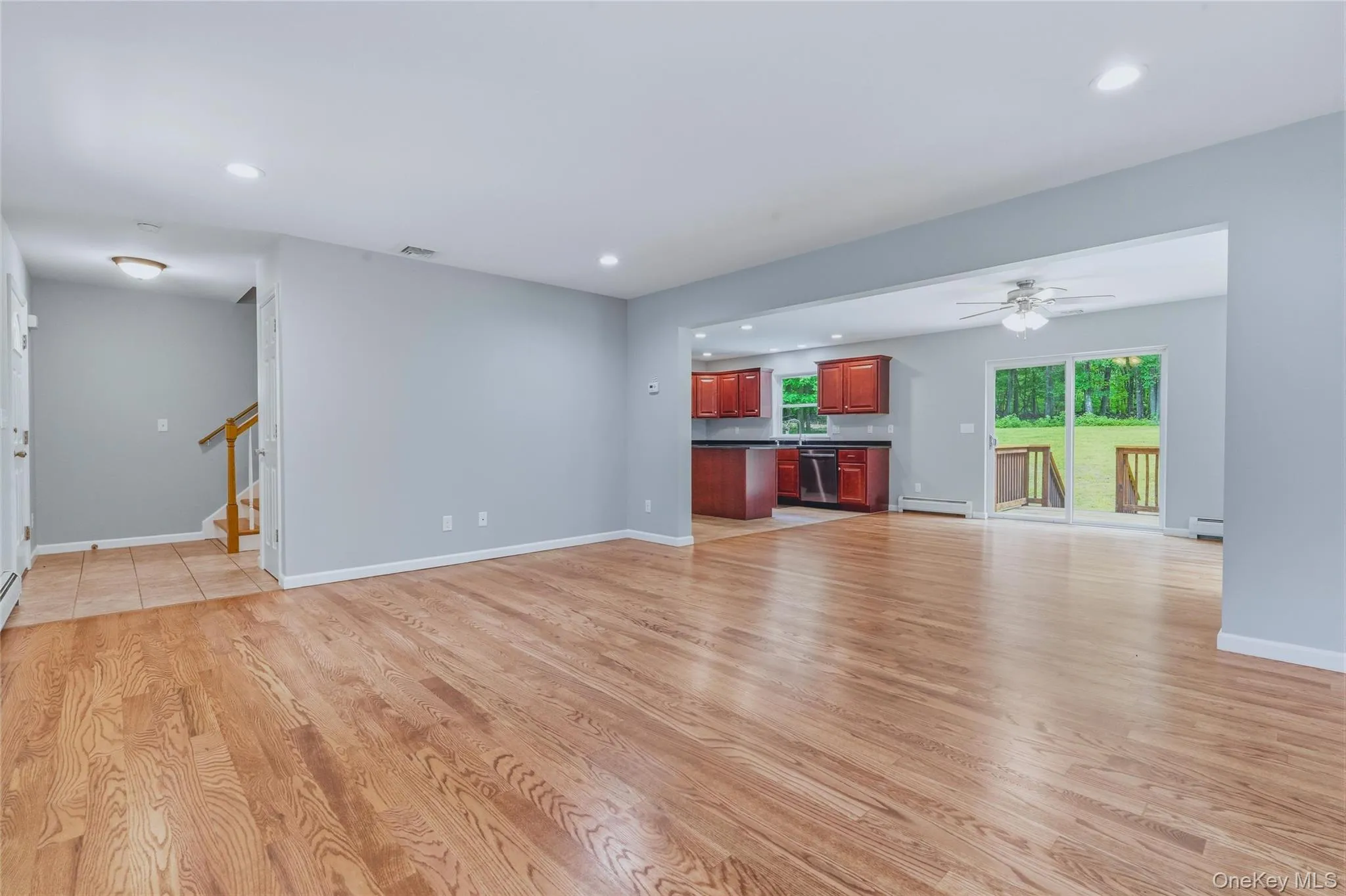 735 Milton Turnpike, Plattekill, NY, 3 Bedrooms Bedrooms, 7 Rooms Rooms,2 BathroomsBathrooms,Residential Lease,For Rent,Milton,0,1032093 735 Milton Turnpike, Plattekill, NY, 3 Bedrooms Bedrooms, 7 Rooms Rooms,2 BathroomsBathrooms,Residential Lease,For Rent,Milton,0,1032093