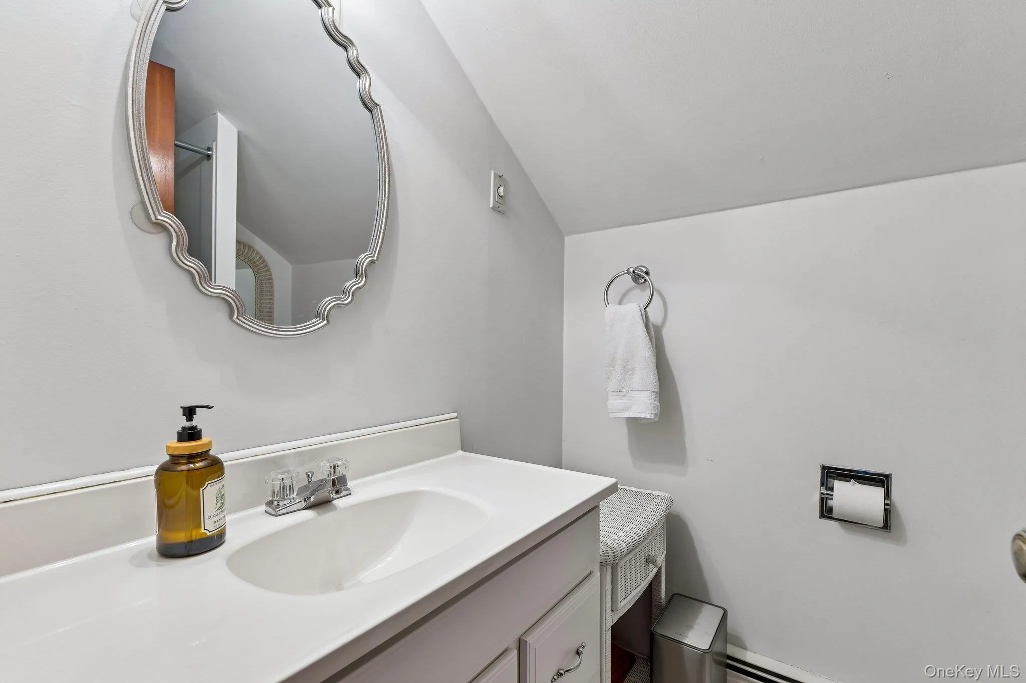 34 Solitaire Road, Brookhaven, NY, 4 Bedrooms Bedrooms, 7 Rooms Rooms,2 BathroomsBathrooms,Residential,For Rent,Solitaire,0,1032096 34 Solitaire Road, Brookhaven, NY, 4 Bedrooms Bedrooms, 7 Rooms Rooms,2 BathroomsBathrooms,Residential,For Rent,Solitaire,0,1032096