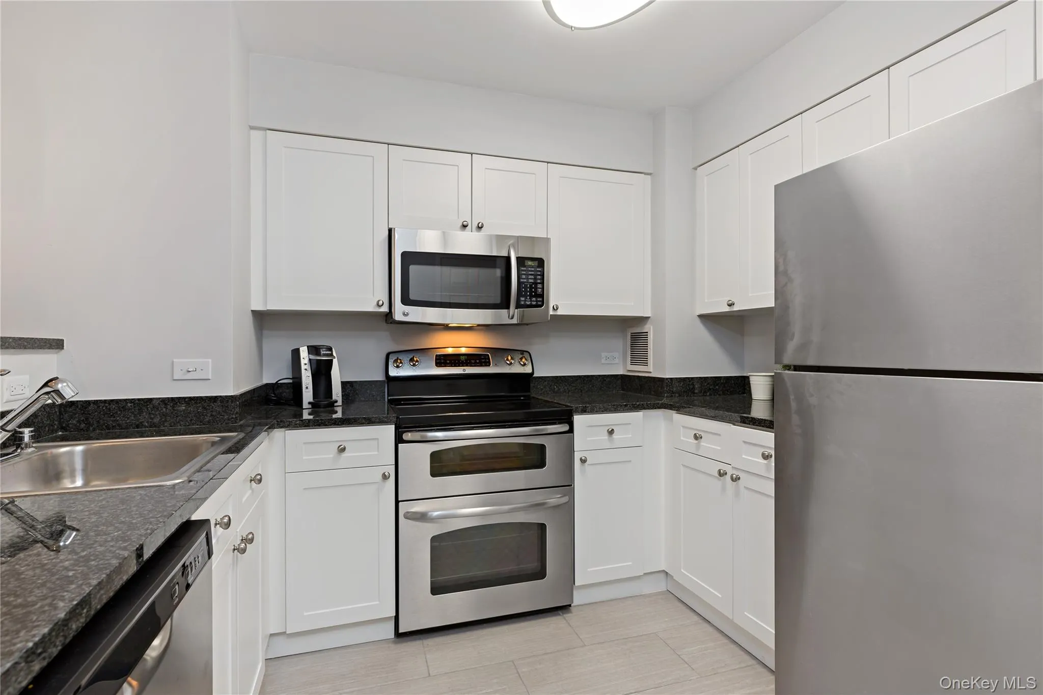 300 Mamaroneck, White Plains, NY, 1 Bedroom Bedrooms, 2 Rooms Rooms,1 BathroomBathrooms,Residential Lease,For Rent,Mamaroneck,0,1032098 300 Mamaroneck, White Plains, NY, 1 Bedroom Bedrooms, 2 Rooms Rooms,1 BathroomBathrooms,Residential Lease,For Rent,Mamaroneck,0,1032098