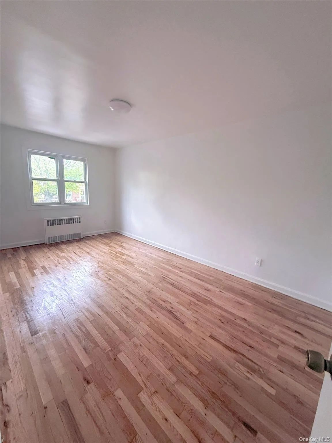 148-39 58th Avenue, New York, NY, 4 Bedrooms Bedrooms, 6 Rooms Rooms,3 BathroomsBathrooms,Residential,For Rent,58th,0,1032107 148-39 58th Avenue, New York, NY, 4 Bedrooms Bedrooms, 6 Rooms Rooms,3 BathroomsBathrooms,Residential,For Rent,58th,0,1032107