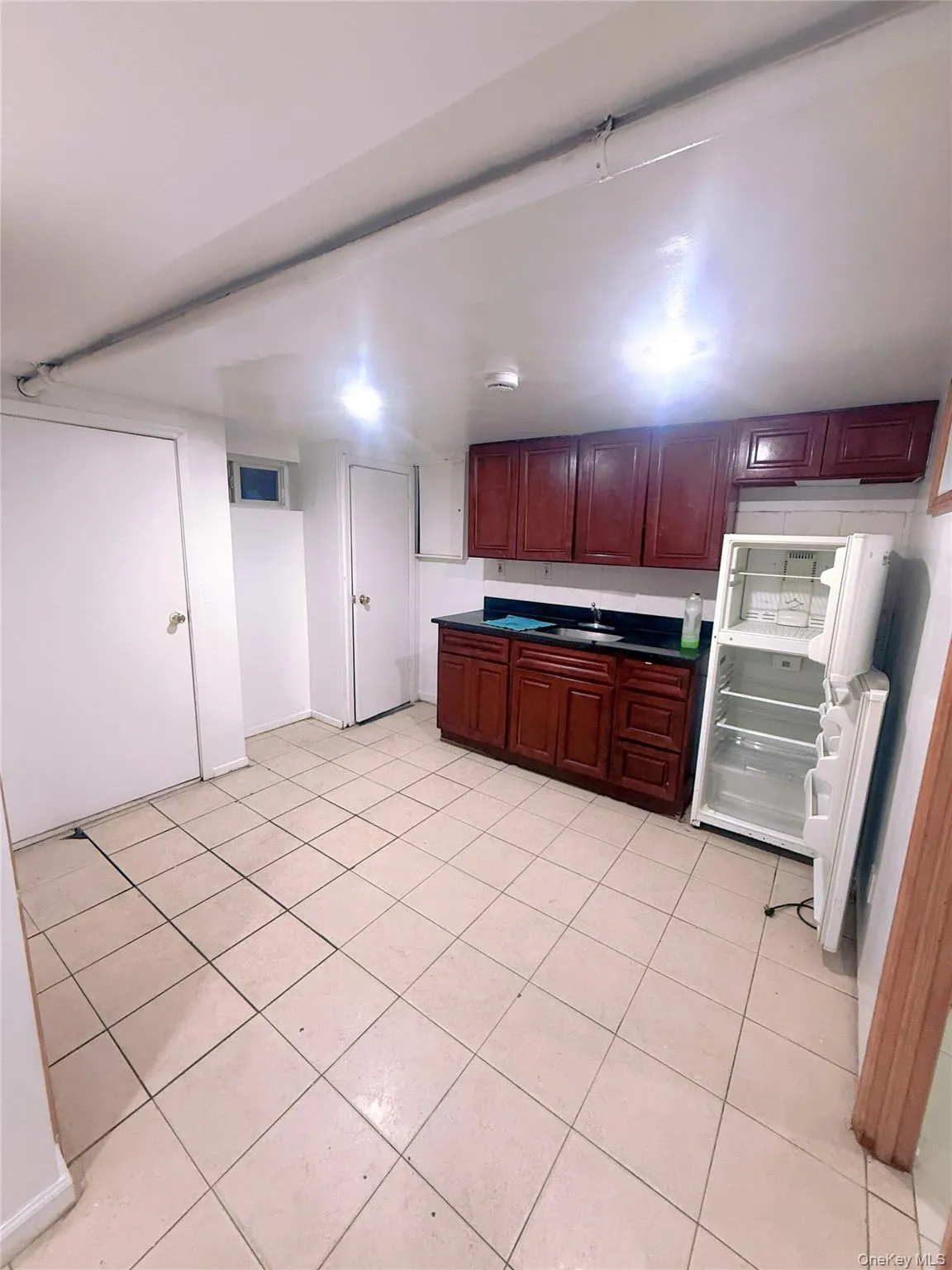 148-39 58th Avenue, New York, NY, 4 Bedrooms Bedrooms, 6 Rooms Rooms,3 BathroomsBathrooms,Residential,For Rent,58th,0,1032107 148-39 58th Avenue, New York, NY, 4 Bedrooms Bedrooms, 6 Rooms Rooms,3 BathroomsBathrooms,Residential,For Rent,58th,0,1032107