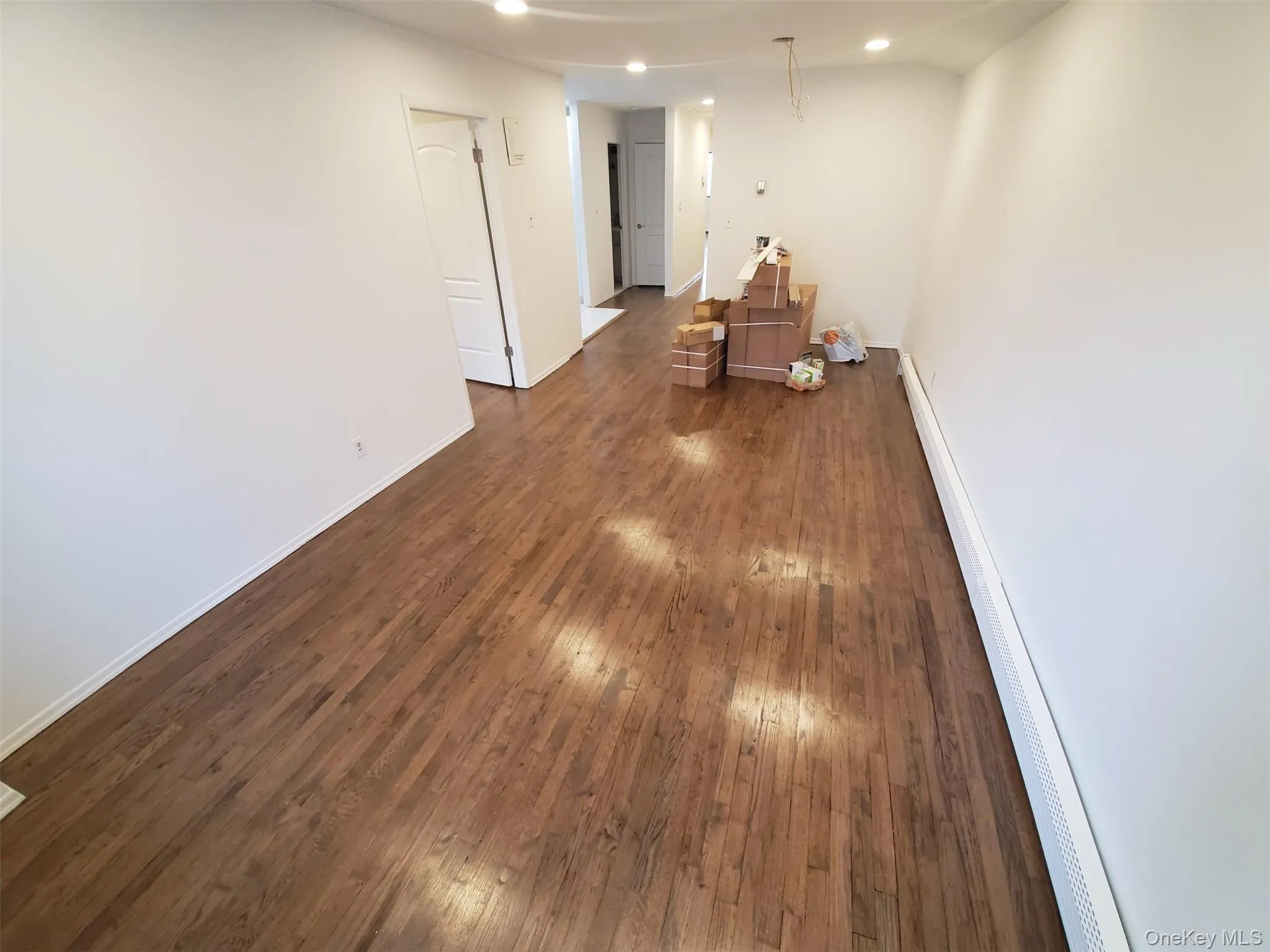 81-18 138th Street, New York, NY, 3 Bedrooms Bedrooms, 5 Rooms Rooms,2 BathroomsBathrooms,Residential Lease,For Rent,138th,0,1032112 81-18 138th Street, New York, NY, 3 Bedrooms Bedrooms, 5 Rooms Rooms,2 BathroomsBathrooms,Residential Lease,For Rent,138th,0,1032112
