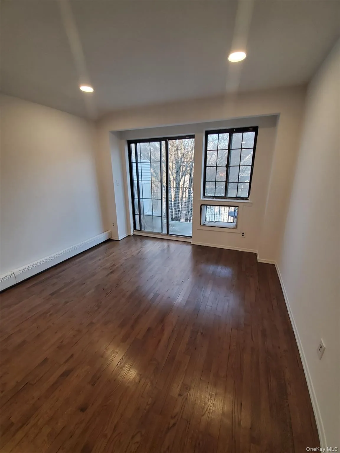 81-18 138th Street, New York, NY, 3 Bedrooms Bedrooms, 5 Rooms Rooms,2 BathroomsBathrooms,Residential Lease,For Rent,138th,0,1032112 81-18 138th Street, New York, NY, 3 Bedrooms Bedrooms, 5 Rooms Rooms,2 BathroomsBathrooms,Residential Lease,For Rent,138th,0,1032112