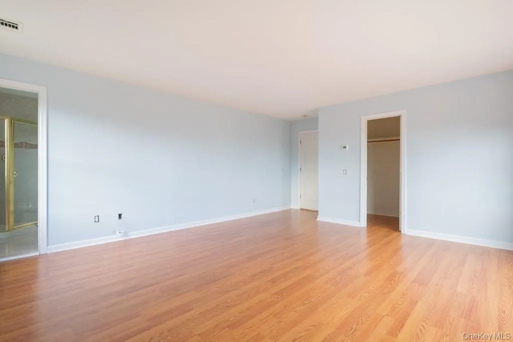300 Snedecor Avenue, Islip, NY, 4 Bedrooms Bedrooms, 8 Rooms Rooms,3 BathroomsBathrooms,Residential,For Rent,Snedecor,0,1032114 300 Snedecor Avenue, Islip, NY, 4 Bedrooms Bedrooms, 8 Rooms Rooms,3 BathroomsBathrooms,Residential,For Rent,Snedecor,0,1032114