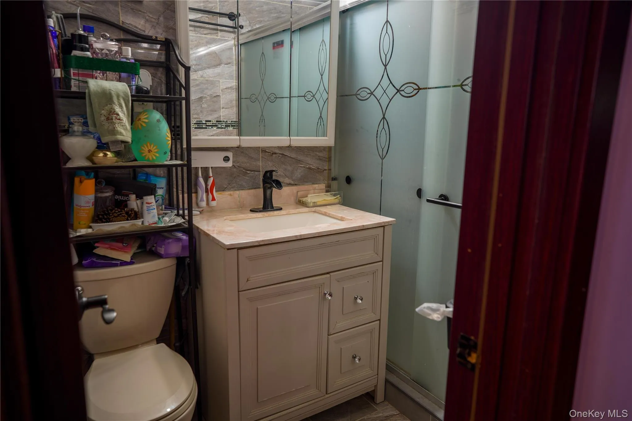 17910 Mathewson Court, New York, NY, 3 Bedrooms Bedrooms, 8 Rooms Rooms,2 BathroomsBathrooms,Residential,For Rent,Mathewson,0,1032118 17910 Mathewson Court, New York, NY, 3 Bedrooms Bedrooms, 8 Rooms Rooms,2 BathroomsBathrooms,Residential,For Rent,Mathewson,0,1032118