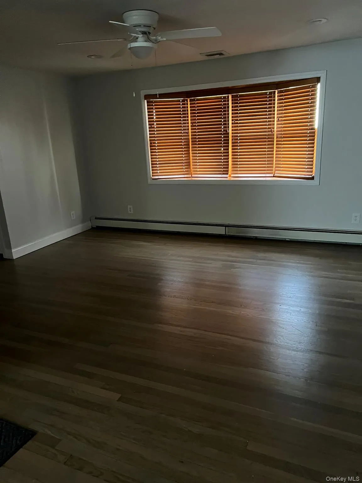 822 9th Street, West Babylon, NY, 3 Bedrooms Bedrooms, 6 Rooms Rooms,2 BathroomsBathrooms,Residential Lease,For Rent,9th,0,1032123 822 9th Street, West Babylon, NY, 3 Bedrooms Bedrooms, 6 Rooms Rooms,2 BathroomsBathrooms,Residential Lease,For Rent,9th,0,1032123