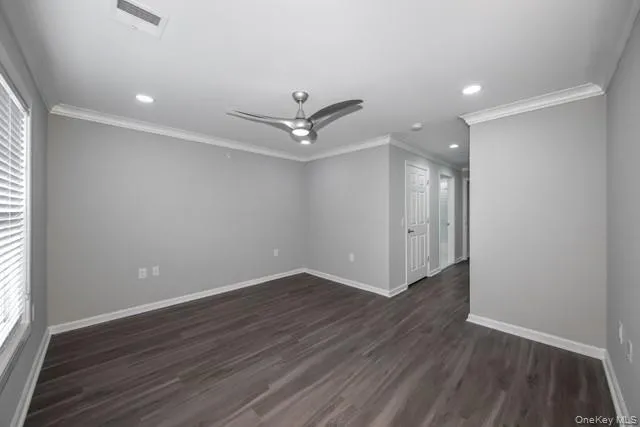 1 Charles Pond Drive, Brookhaven, NY, 2 Bedrooms Bedrooms, 6 Rooms Rooms,2 BathroomsBathrooms,Residential Lease,For Rent,Charles Pond,0,1032125 1 Charles Pond Drive, Brookhaven, NY, 2 Bedrooms Bedrooms, 6 Rooms Rooms,2 BathroomsBathrooms,Residential Lease,For Rent,Charles Pond,0,1032125