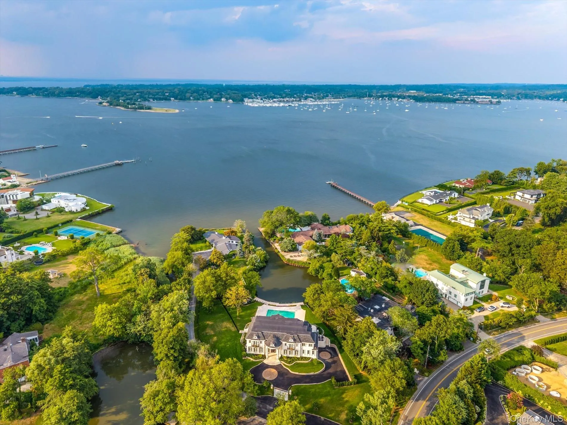566 Shore Road, North Hempstead, NY, 6 Bedrooms Bedrooms, 12 Rooms Rooms,5 BathroomsBathrooms,Residential,For Rent,Shore,0,1032128 566 Shore Road, North Hempstead, NY, 6 Bedrooms Bedrooms, 12 Rooms Rooms,5 BathroomsBathrooms,Residential,For Rent,Shore,0,1032128