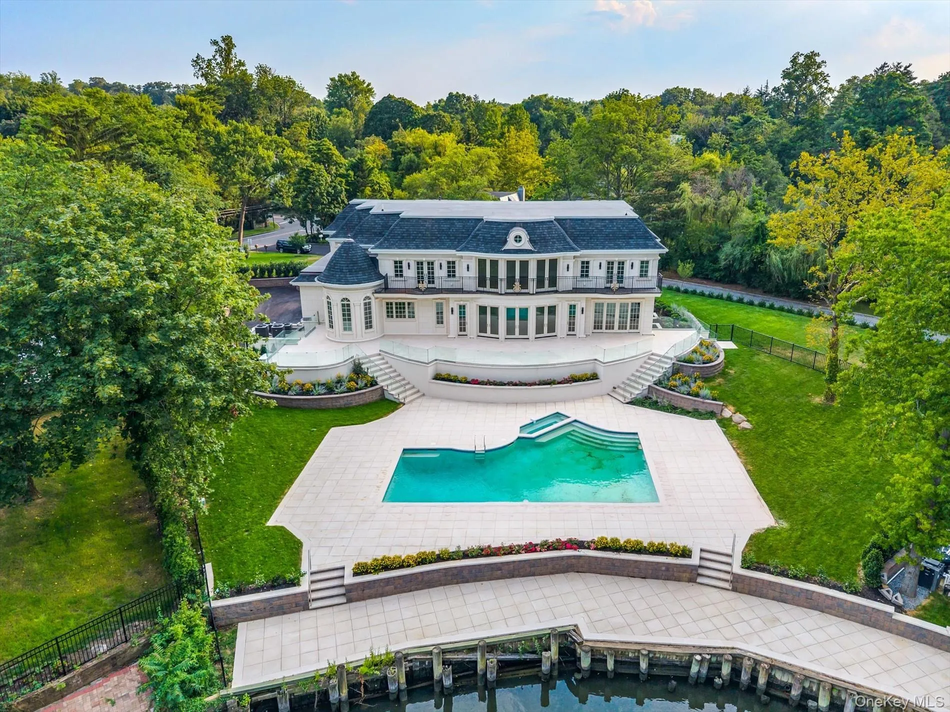566 Shore Road, North Hempstead, NY, 6 Bedrooms Bedrooms, 12 Rooms Rooms,5 BathroomsBathrooms,Residential,For Rent,Shore,0,1032128 566 Shore Road, North Hempstead, NY, 6 Bedrooms Bedrooms, 12 Rooms Rooms,5 BathroomsBathrooms,Residential,For Rent,Shore,0,1032128