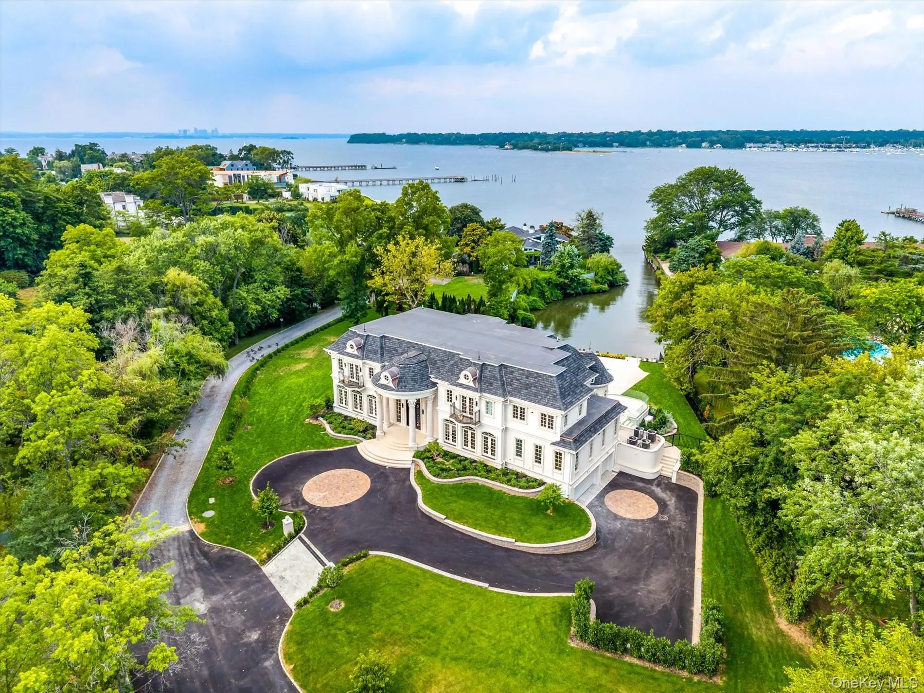 566 Shore Road, North Hempstead, NY, 6 Bedrooms Bedrooms, 12 Rooms Rooms,5 BathroomsBathrooms,Residential,For Rent,Shore,0,1032128 566 Shore Road, North Hempstead, NY, 6 Bedrooms Bedrooms, 12 Rooms Rooms,5 BathroomsBathrooms,Residential,For Rent,Shore,0,1032128