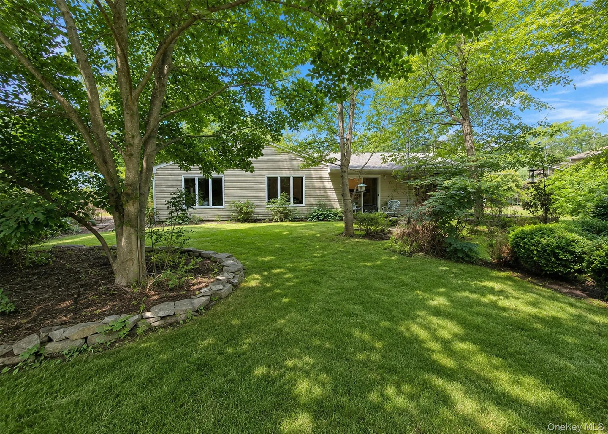 19 Pennaquid Road, Brookhaven, NY, 3 Bedrooms Bedrooms, 7 Rooms Rooms,2 BathroomsBathrooms,Residential,For Rent,Pennaquid,0,1032132 19 Pennaquid Road, Brookhaven, NY, 3 Bedrooms Bedrooms, 7 Rooms Rooms,2 BathroomsBathrooms,Residential,For Rent,Pennaquid,0,1032132