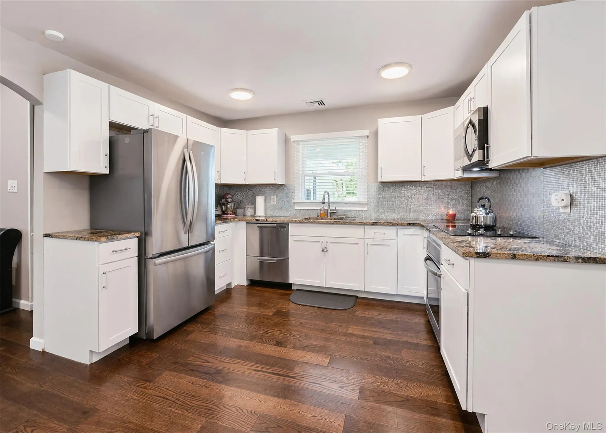 19 Pennaquid Road, Brookhaven, NY, 3 Bedrooms Bedrooms, 7 Rooms Rooms,2 BathroomsBathrooms,Residential,For Rent,Pennaquid,0,1032132 19 Pennaquid Road, Brookhaven, NY, 3 Bedrooms Bedrooms, 7 Rooms Rooms,2 BathroomsBathrooms,Residential,For Rent,Pennaquid,0,1032132