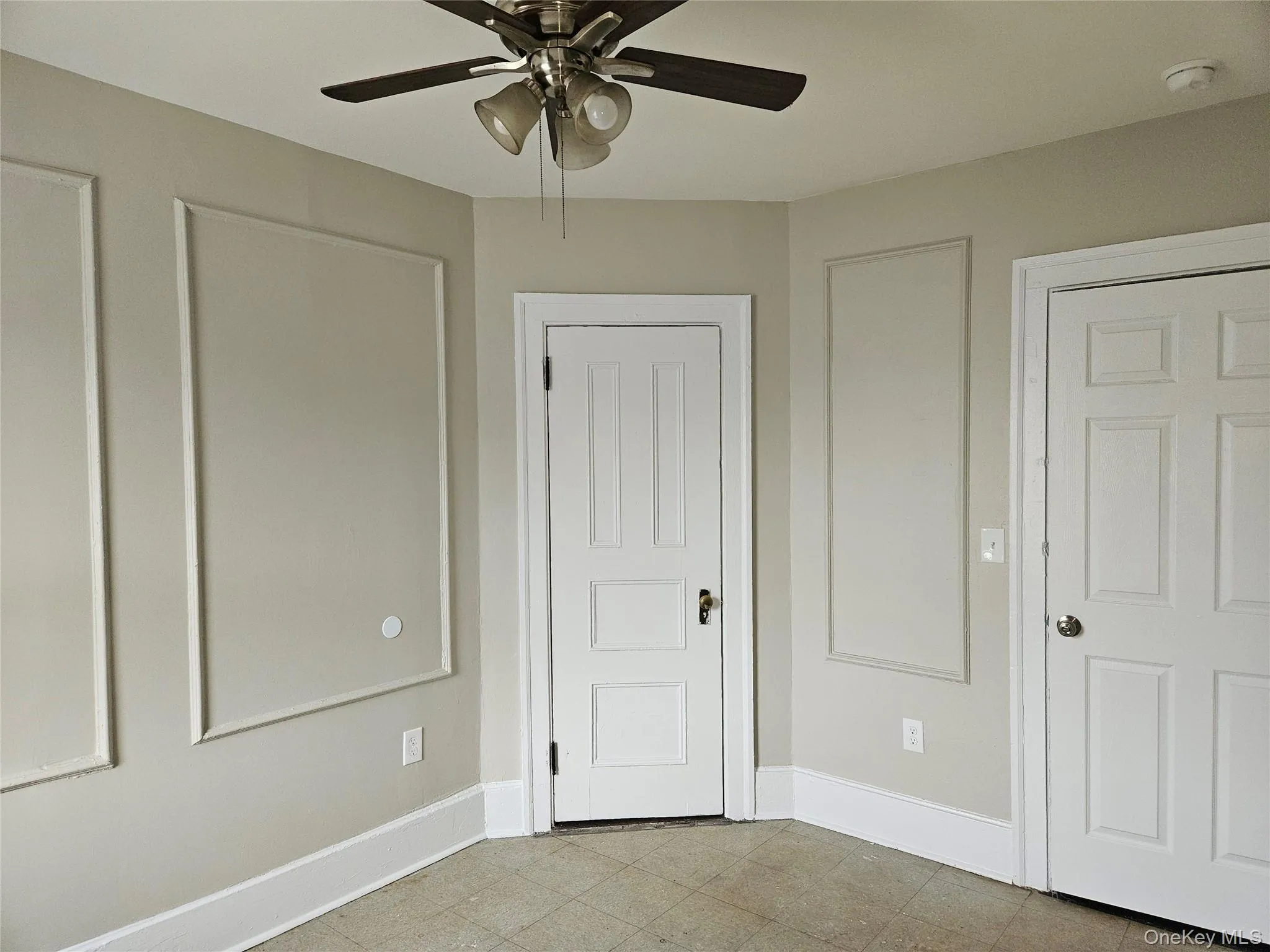 103 Wickham Avenue, Middletown, NY, 3 Bedrooms Bedrooms, 6 Rooms Rooms,1 BathroomBathrooms,Residential Lease,For Rent,Wickham,0,1032135 103 Wickham Avenue, Middletown, NY, 3 Bedrooms Bedrooms, 6 Rooms Rooms,1 BathroomBathrooms,Residential Lease,For Rent,Wickham,0,1032135