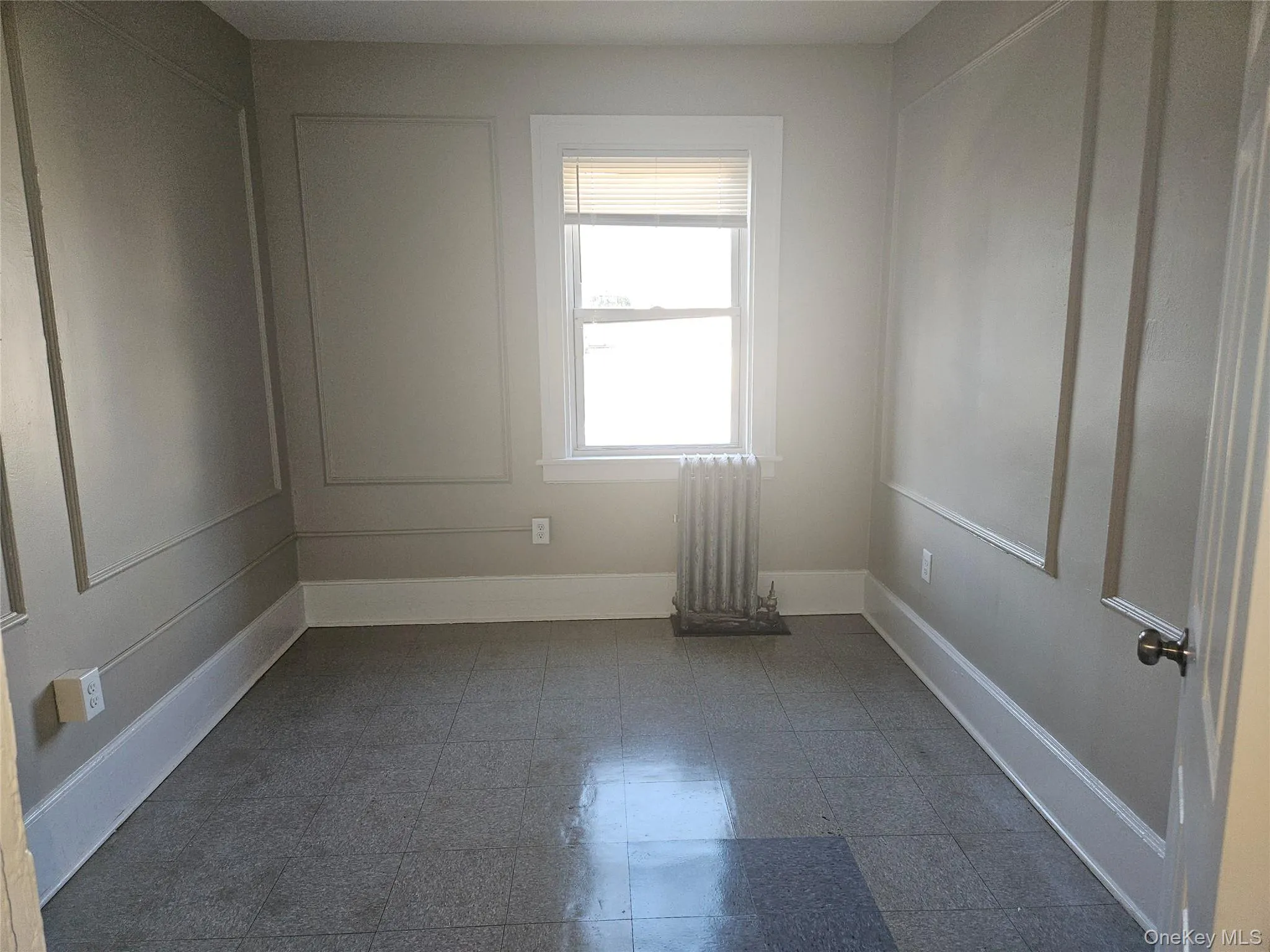 103 Wickham Avenue, Middletown, NY, 3 Bedrooms Bedrooms, 6 Rooms Rooms,1 BathroomBathrooms,Residential Lease,For Rent,Wickham,0,1032135 103 Wickham Avenue, Middletown, NY, 3 Bedrooms Bedrooms, 6 Rooms Rooms,1 BathroomBathrooms,Residential Lease,For Rent,Wickham,0,1032135