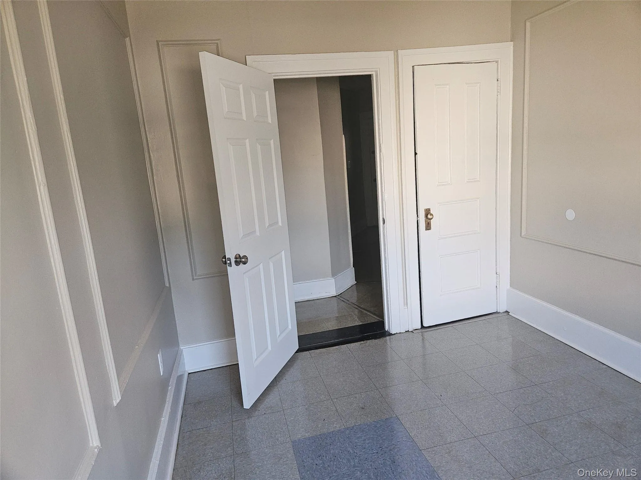 103 Wickham Avenue, Middletown, NY, 3 Bedrooms Bedrooms, 6 Rooms Rooms,1 BathroomBathrooms,Residential Lease,For Rent,Wickham,0,1032135 103 Wickham Avenue, Middletown, NY, 3 Bedrooms Bedrooms, 6 Rooms Rooms,1 BathroomBathrooms,Residential Lease,For Rent,Wickham,0,1032135