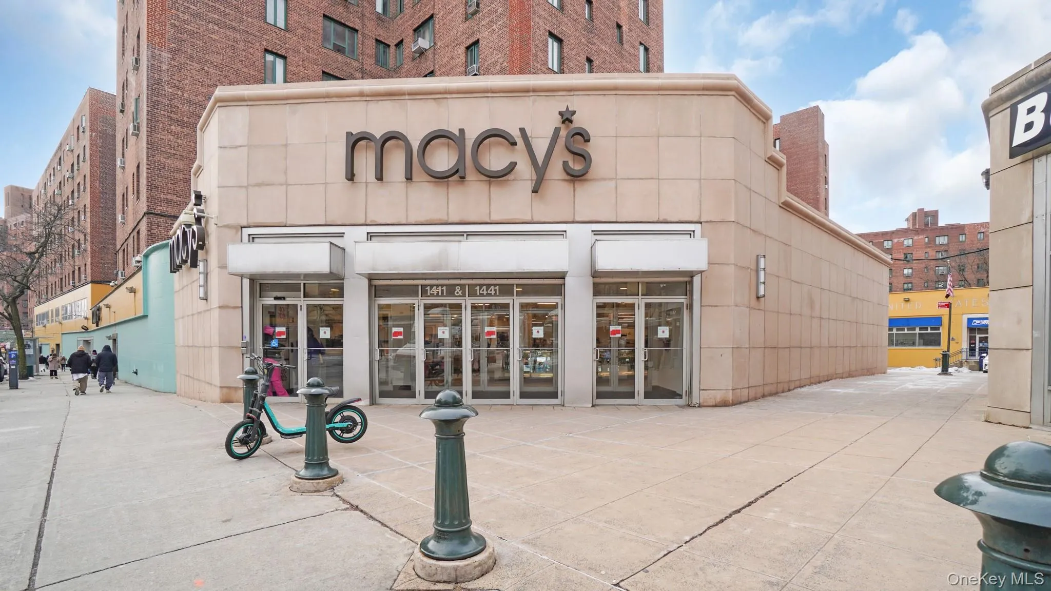 1562 Unionport Road, New York, NY, 2 Bedrooms Bedrooms, 5 Rooms Rooms,1 BathroomBathrooms,Residential,For Rent,Unionport,0,1032136 1562 Unionport Road, New York, NY, 2 Bedrooms Bedrooms, 5 Rooms Rooms,1 BathroomBathrooms,Residential,For Rent,Unionport,0,1032136