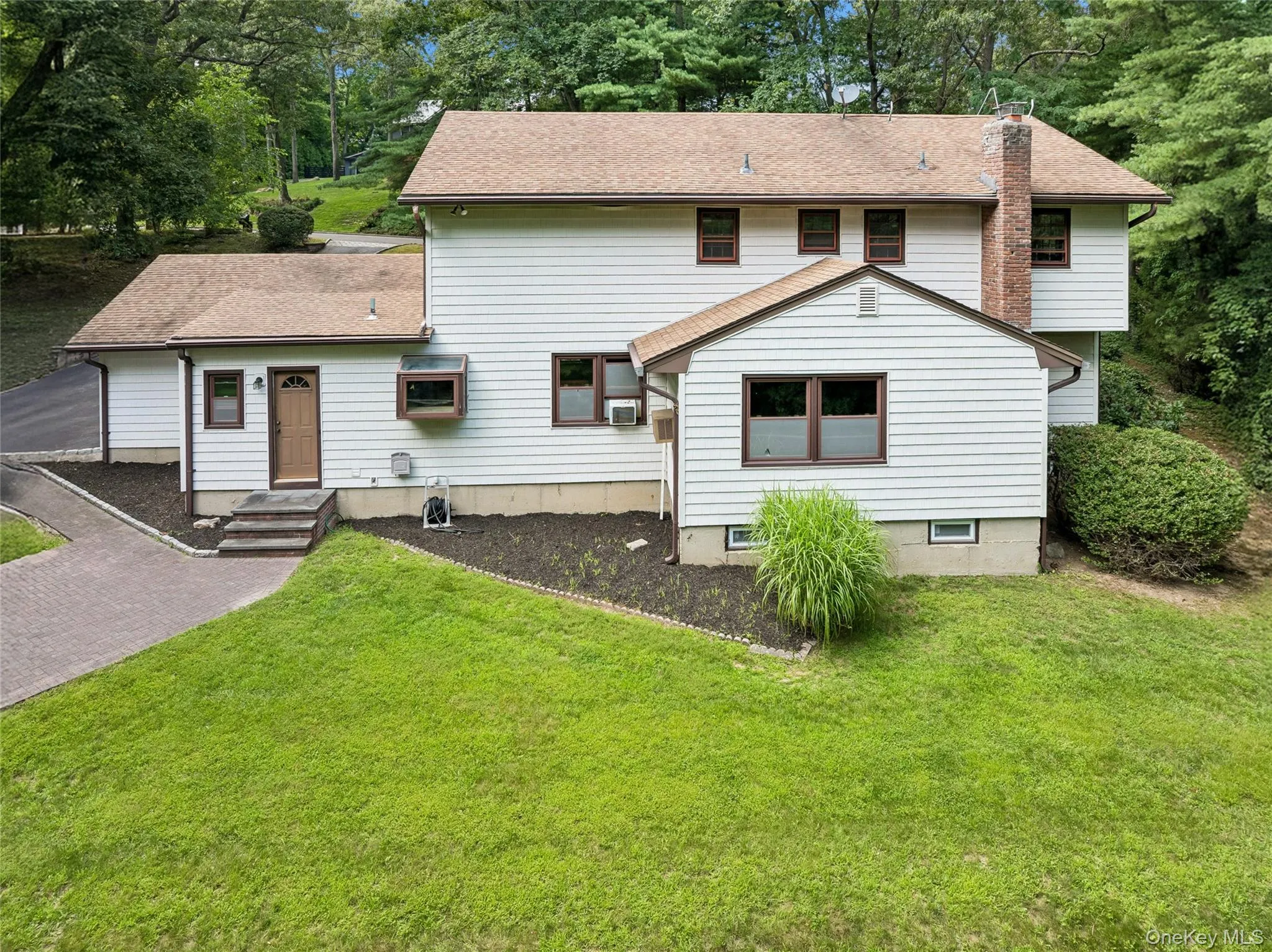 8 Pups Path, Smithtown, NY, 4 Bedrooms Bedrooms, 11 Rooms Rooms,3 BathroomsBathrooms,Residential,For Rent,Pups,0,1032137 8 Pups Path, Smithtown, NY, 4 Bedrooms Bedrooms, 11 Rooms Rooms,3 BathroomsBathrooms,Residential,For Rent,Pups,0,1032137
