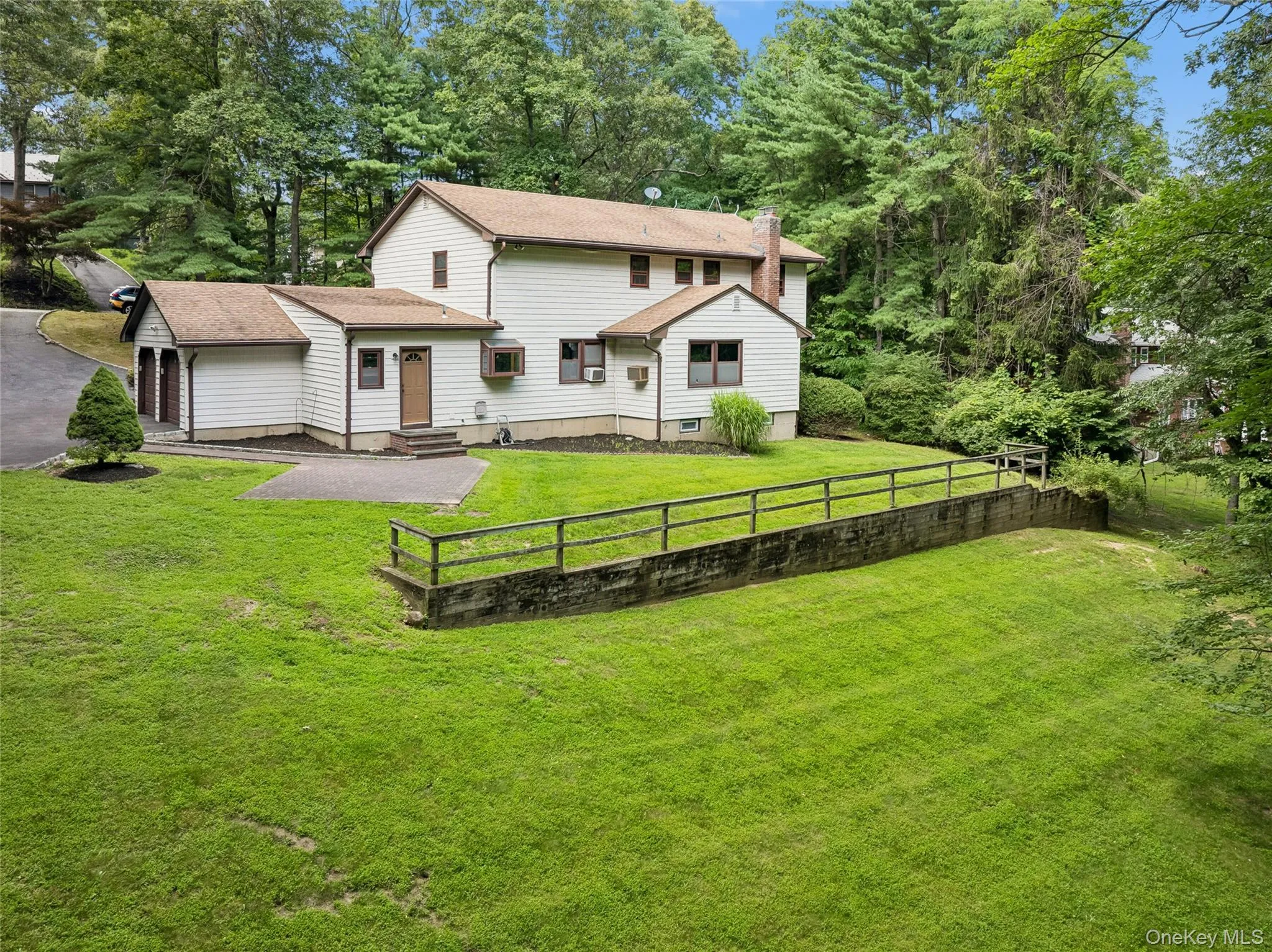 8 Pups Path, Smithtown, NY, 4 Bedrooms Bedrooms, 11 Rooms Rooms,3 BathroomsBathrooms,Residential,For Rent,Pups,0,1032137 8 Pups Path, Smithtown, NY, 4 Bedrooms Bedrooms, 11 Rooms Rooms,3 BathroomsBathrooms,Residential,For Rent,Pups,0,1032137