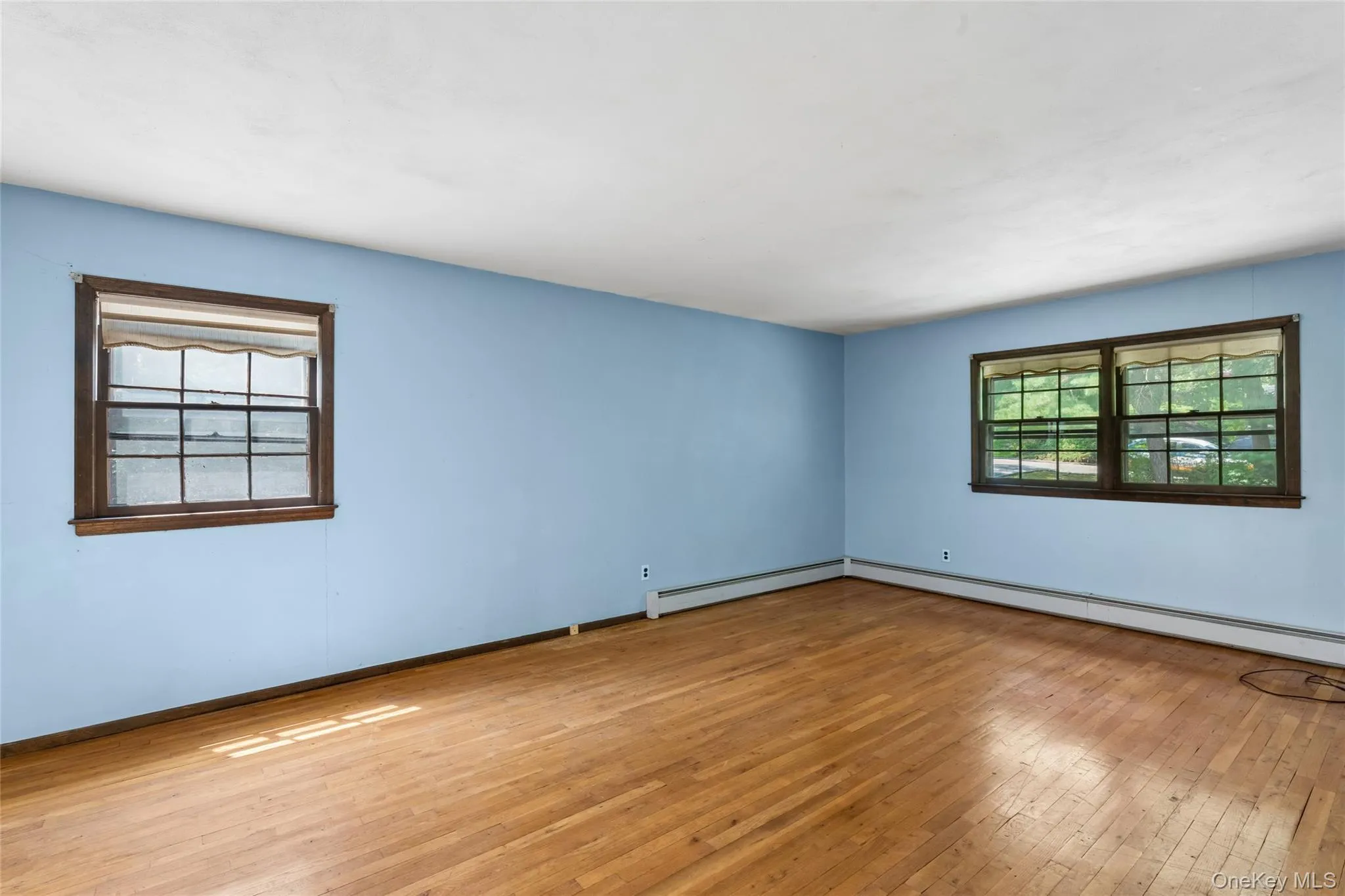 8 Pups Path, Smithtown, NY, 4 Bedrooms Bedrooms, 11 Rooms Rooms,3 BathroomsBathrooms,Residential,For Rent,Pups,0,1032137 8 Pups Path, Smithtown, NY, 4 Bedrooms Bedrooms, 11 Rooms Rooms,3 BathroomsBathrooms,Residential,For Rent,Pups,0,1032137