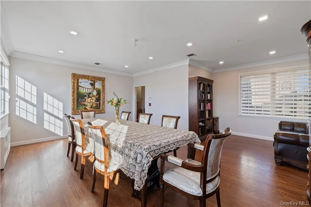 3307 Parkview Drive, Ramapo, NY, 4 Bedrooms Bedrooms, 14 Rooms Rooms,2 BathroomsBathrooms,Residential,For Rent,Parkview,0,1032139 3307 Parkview Drive, Ramapo, NY, 4 Bedrooms Bedrooms, 14 Rooms Rooms,2 BathroomsBathrooms,Residential,For Rent,Parkview,0,1032139