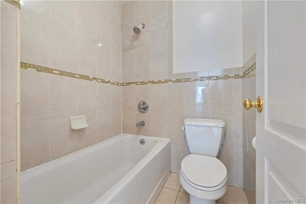 3307 Parkview Drive, Ramapo, NY, 4 Bedrooms Bedrooms, 14 Rooms Rooms,2 BathroomsBathrooms,Residential,For Rent,Parkview,0,1032139 3307 Parkview Drive, Ramapo, NY, 4 Bedrooms Bedrooms, 14 Rooms Rooms,2 BathroomsBathrooms,Residential,For Rent,Parkview,0,1032139