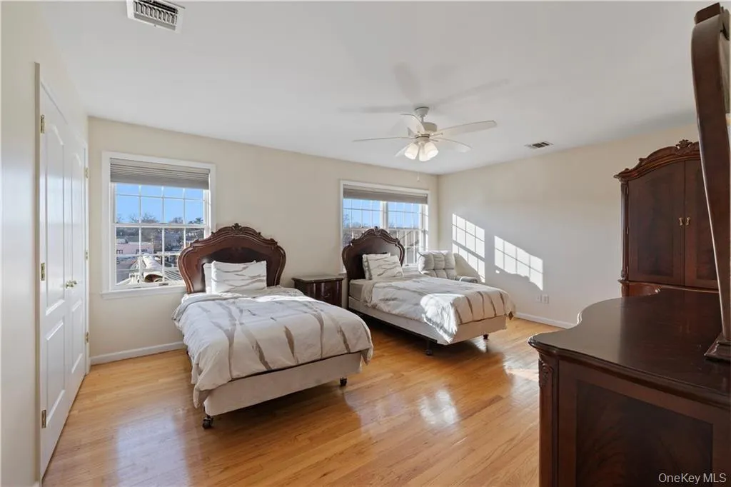 3307 Parkview Drive, Ramapo, NY, 4 Bedrooms Bedrooms, 14 Rooms Rooms,2 BathroomsBathrooms,Residential,For Rent,Parkview,0,1032139 3307 Parkview Drive, Ramapo, NY, 4 Bedrooms Bedrooms, 14 Rooms Rooms,2 BathroomsBathrooms,Residential,For Rent,Parkview,0,1032139