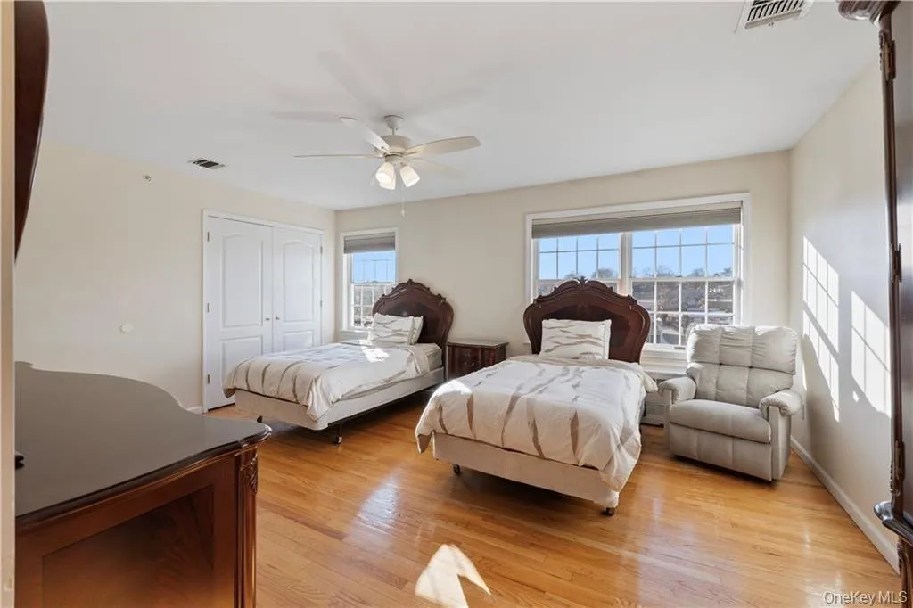 3307 Parkview Drive, Ramapo, NY, 4 Bedrooms Bedrooms, 14 Rooms Rooms,2 BathroomsBathrooms,Residential,For Rent,Parkview,0,1032139 3307 Parkview Drive, Ramapo, NY, 4 Bedrooms Bedrooms, 14 Rooms Rooms,2 BathroomsBathrooms,Residential,For Rent,Parkview,0,1032139