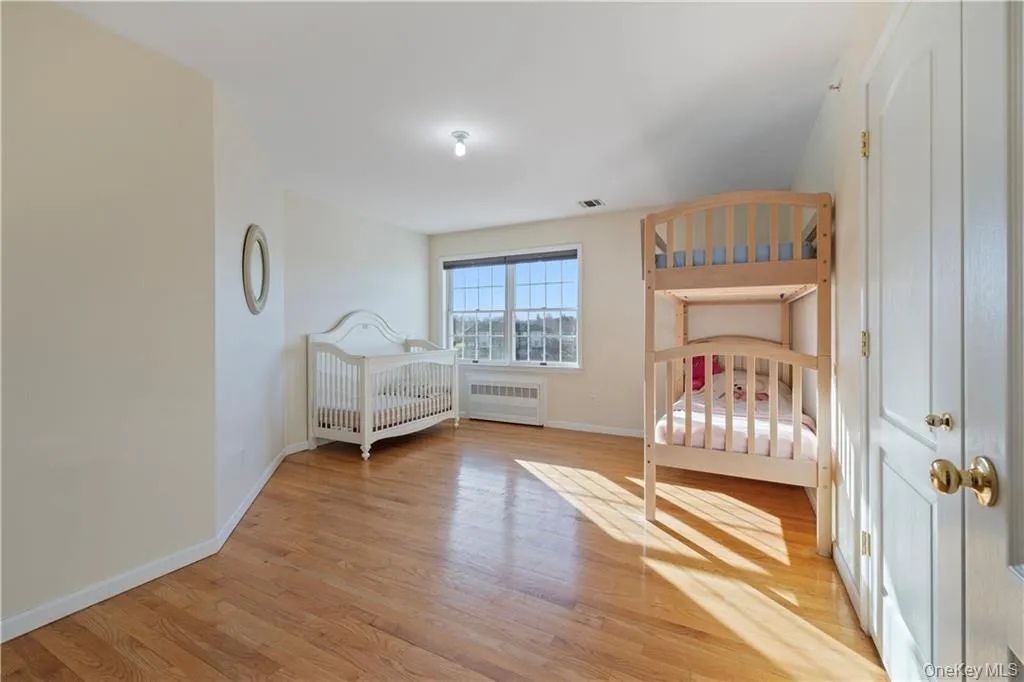 3307 Parkview Drive, Ramapo, NY, 4 Bedrooms Bedrooms, 14 Rooms Rooms,2 BathroomsBathrooms,Residential,For Rent,Parkview,0,1032139 3307 Parkview Drive, Ramapo, NY, 4 Bedrooms Bedrooms, 14 Rooms Rooms,2 BathroomsBathrooms,Residential,For Rent,Parkview,0,1032139