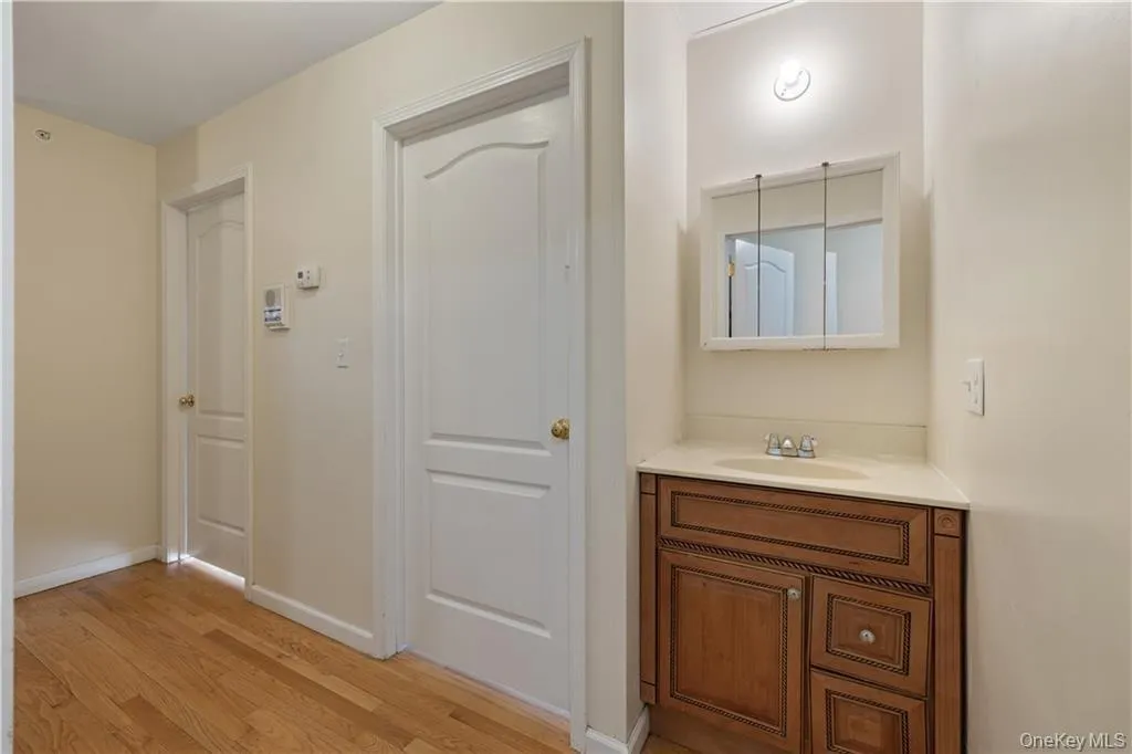 3307 Parkview Drive, Ramapo, NY, 4 Bedrooms Bedrooms, 14 Rooms Rooms,2 BathroomsBathrooms,Residential,For Rent,Parkview,0,1032139 3307 Parkview Drive, Ramapo, NY, 4 Bedrooms Bedrooms, 14 Rooms Rooms,2 BathroomsBathrooms,Residential,For Rent,Parkview,0,1032139