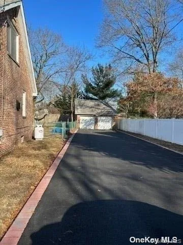 2 Car Detached Garage 2 Car Detached Garage