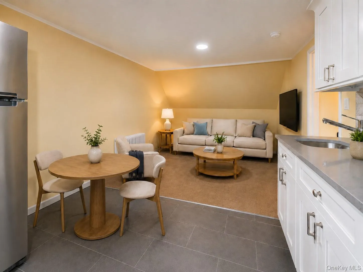 11 Deauville Parkway, Babylon, NY, 2 Bedrooms Bedrooms, 4 Rooms Rooms,1 BathroomBathrooms,Residential Lease,For Rent,Deauville,0,1032144 11 Deauville Parkway, Babylon, NY, 2 Bedrooms Bedrooms, 4 Rooms Rooms,1 BathroomBathrooms,Residential Lease,For Rent,Deauville,0,1032144