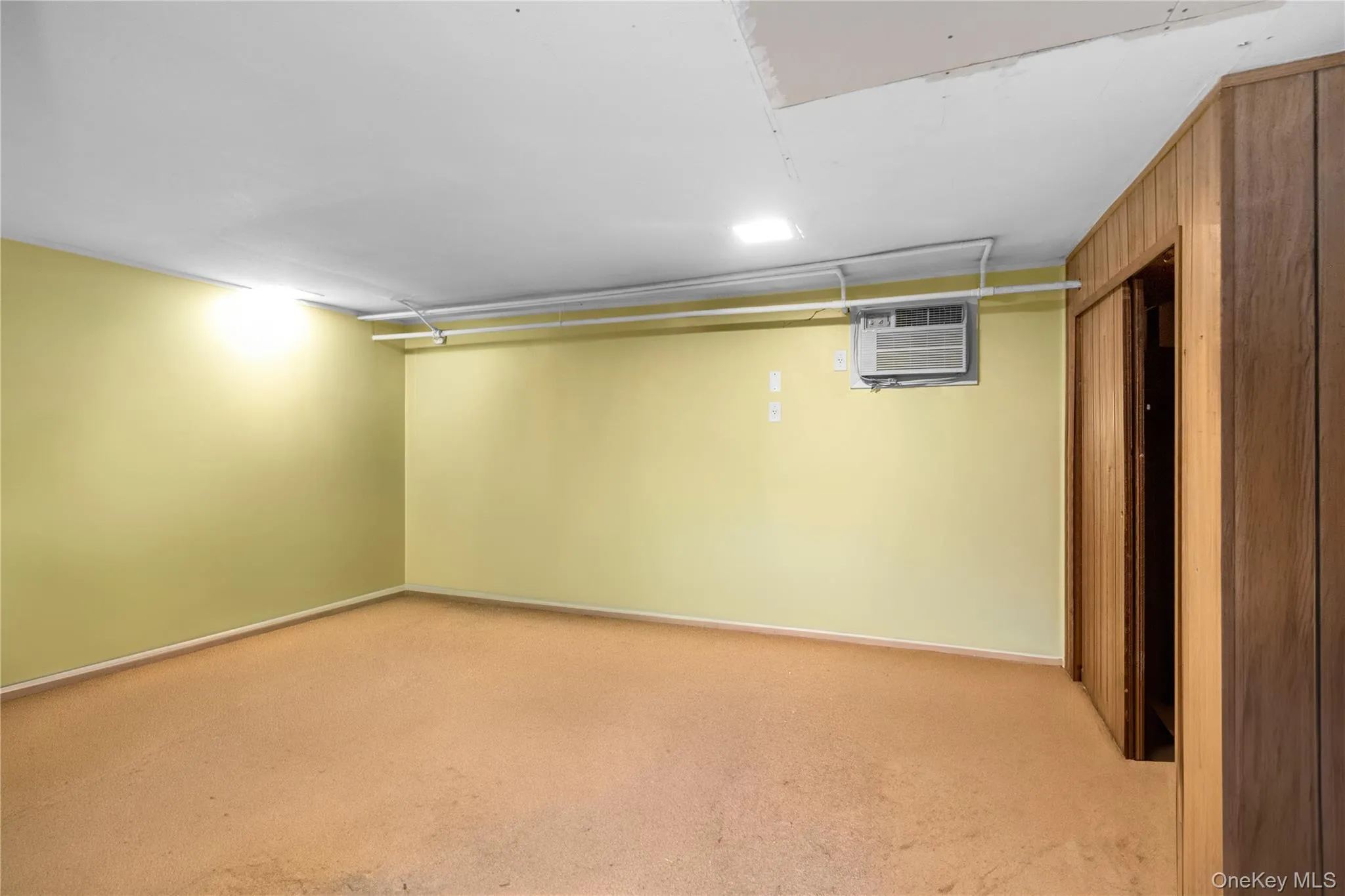 2739 Oak Drive, Hempstead, NY, 5 Bedrooms Bedrooms, 9 Rooms Rooms,2 BathroomsBathrooms,Residential,For Rent,Oak,0,1032146 2739 Oak Drive, Hempstead, NY, 5 Bedrooms Bedrooms, 9 Rooms Rooms,2 BathroomsBathrooms,Residential,For Rent,Oak,0,1032146