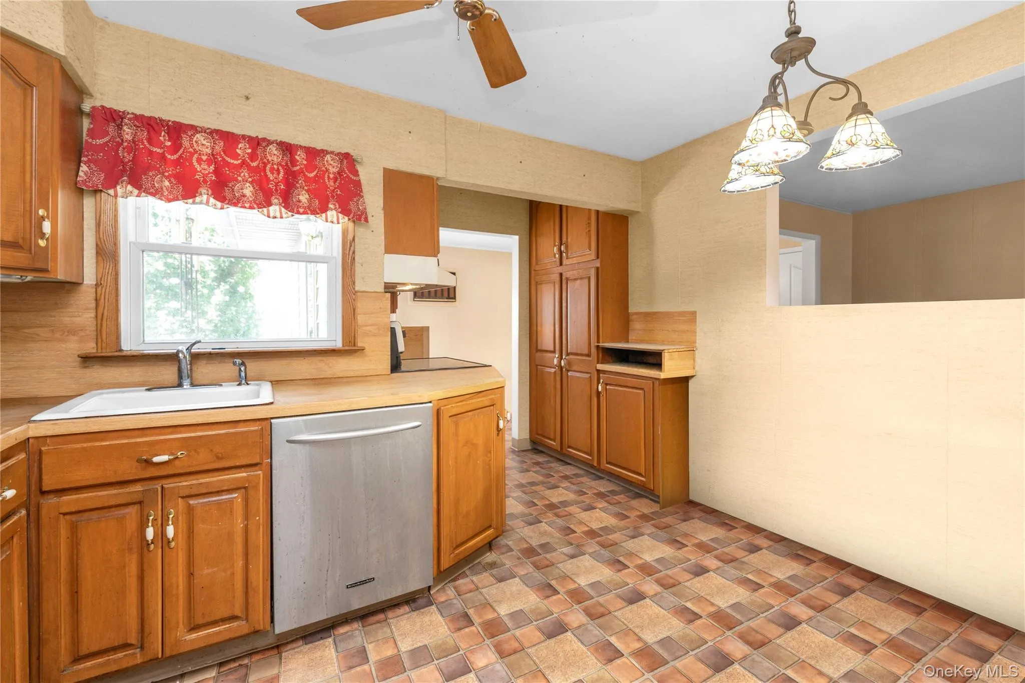 2739 Oak Drive, Hempstead, NY, 5 Bedrooms Bedrooms, 9 Rooms Rooms,2 BathroomsBathrooms,Residential,For Rent,Oak,0,1032146 2739 Oak Drive, Hempstead, NY, 5 Bedrooms Bedrooms, 9 Rooms Rooms,2 BathroomsBathrooms,Residential,For Rent,Oak,0,1032146