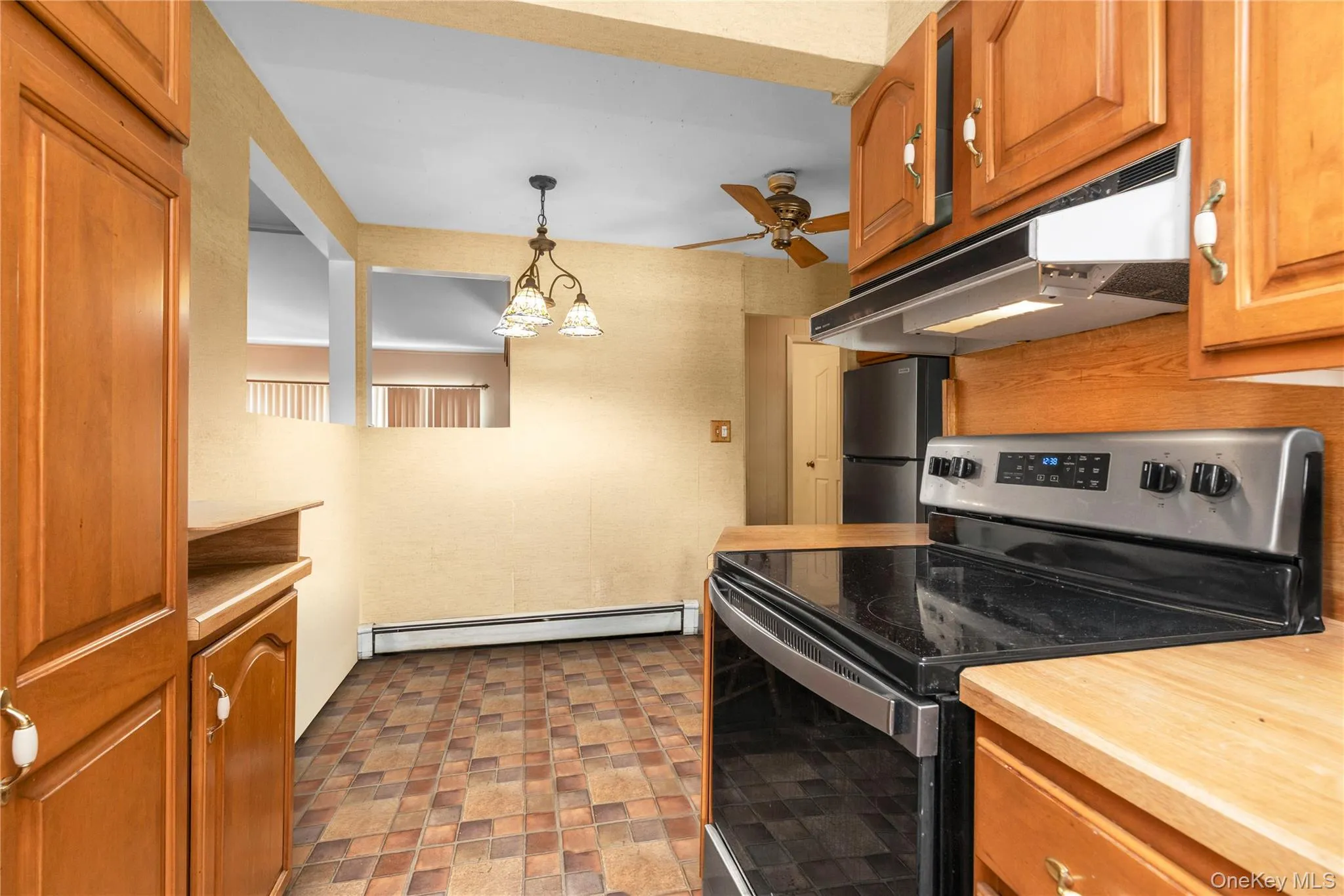 2739 Oak Drive, Hempstead, NY, 5 Bedrooms Bedrooms, 9 Rooms Rooms,2 BathroomsBathrooms,Residential,For Rent,Oak,0,1032146 2739 Oak Drive, Hempstead, NY, 5 Bedrooms Bedrooms, 9 Rooms Rooms,2 BathroomsBathrooms,Residential,For Rent,Oak,0,1032146