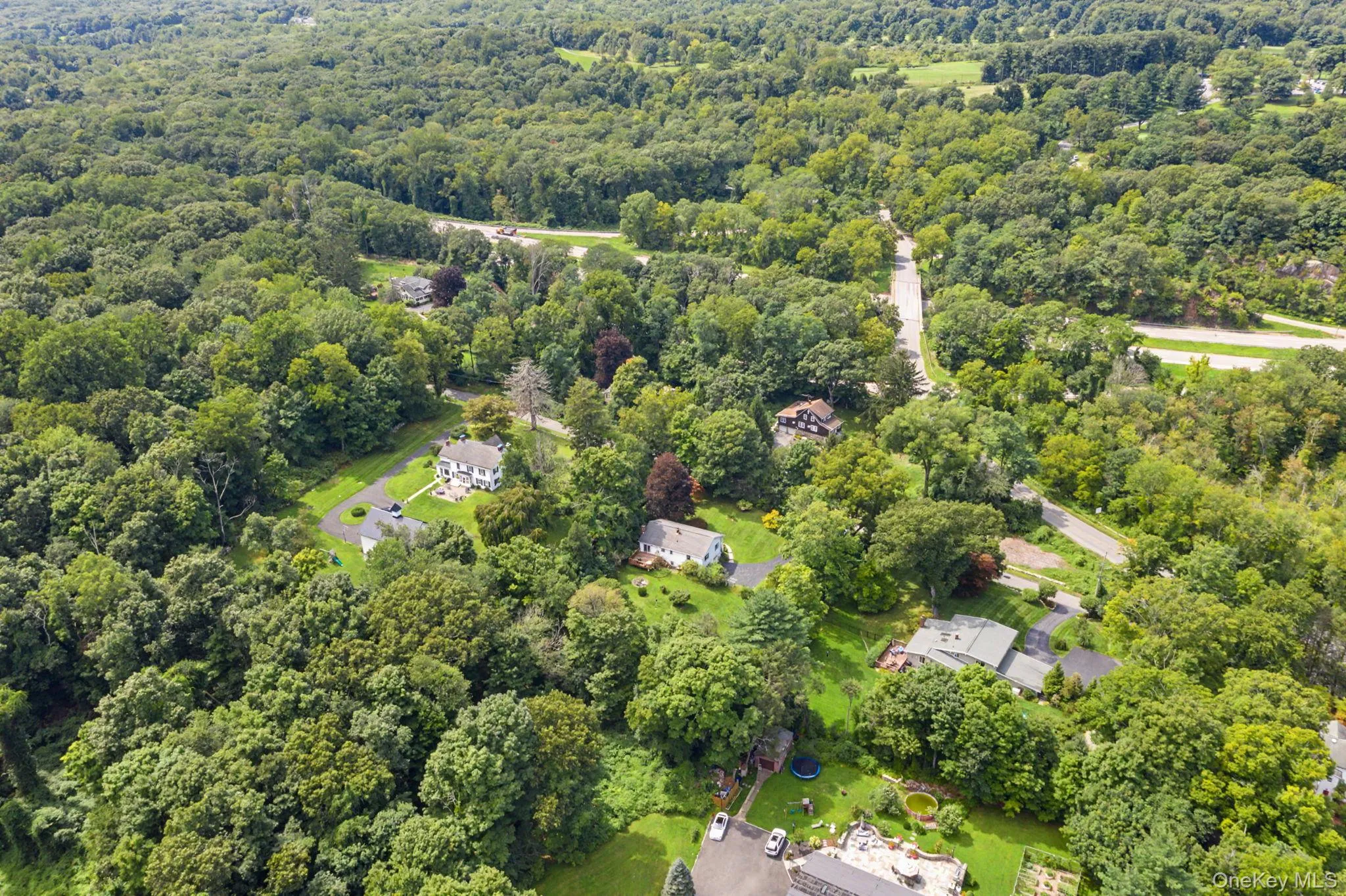 1564 Old Baldwin Road, Yorktown, NY, 4 Bedrooms Bedrooms, 7 Rooms Rooms,3 BathroomsBathrooms,Residential,For Rent,Old Baldwin,0,1032148 1564 Old Baldwin Road, Yorktown, NY, 4 Bedrooms Bedrooms, 7 Rooms Rooms,3 BathroomsBathrooms,Residential,For Rent,Old Baldwin,0,1032148