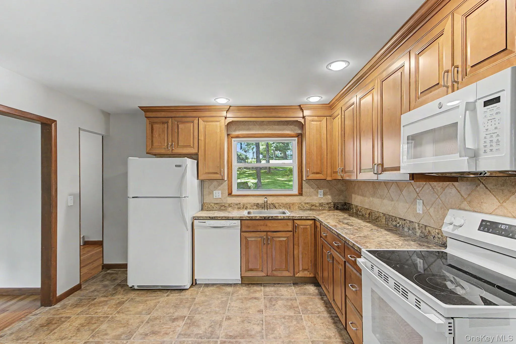 17 Woodland Drive, Southeast, NY, 4 Bedrooms Bedrooms, 6 Rooms Rooms,2 BathroomsBathrooms,Residential,For Rent,Woodland,0,1032152 17 Woodland Drive, Southeast, NY, 4 Bedrooms Bedrooms, 6 Rooms Rooms,2 BathroomsBathrooms,Residential,For Rent,Woodland,0,1032152