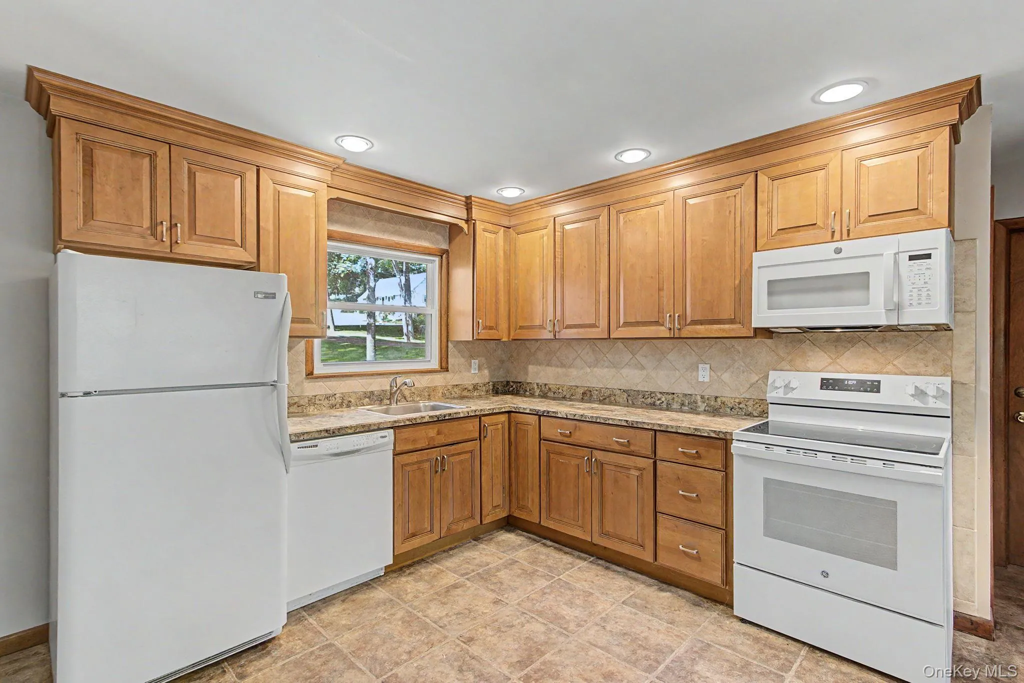 17 Woodland Drive, Southeast, NY, 4 Bedrooms Bedrooms, 6 Rooms Rooms,2 BathroomsBathrooms,Residential,For Rent,Woodland,0,1032152 17 Woodland Drive, Southeast, NY, 4 Bedrooms Bedrooms, 6 Rooms Rooms,2 BathroomsBathrooms,Residential,For Rent,Woodland,0,1032152