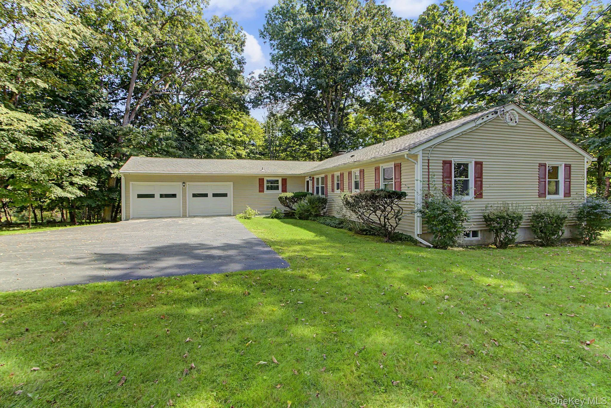17 Woodland Drive, Southeast, NY, 4 Bedrooms Bedrooms, 6 Rooms Rooms,2 BathroomsBathrooms,Residential,For Rent,Woodland,0,1032152 17 Woodland Drive, Southeast, NY, 4 Bedrooms Bedrooms, 6 Rooms Rooms,2 BathroomsBathrooms,Residential,For Rent,Woodland,0,1032152