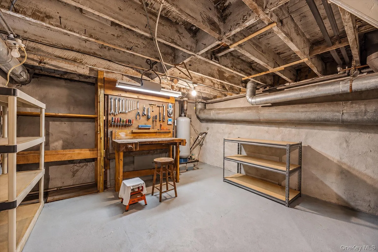 Storage or space for a workshop? Storage or space for a workshop?