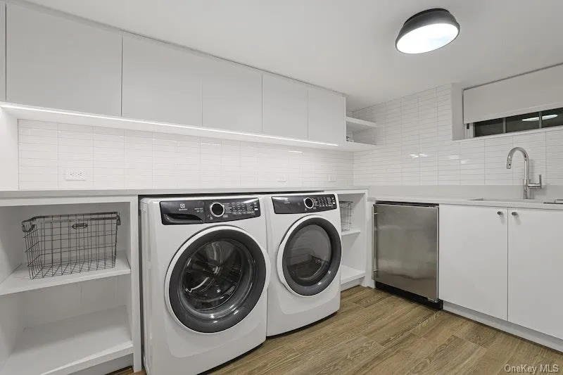 19 Overlook Road, Scarsdale, NY, 4 Bedrooms Bedrooms, 12 Rooms Rooms,5 BathroomsBathrooms,Residential Lease,For Rent,Overlook,0,1032154 19 Overlook Road, Scarsdale, NY, 4 Bedrooms Bedrooms, 12 Rooms Rooms,5 BathroomsBathrooms,Residential Lease,For Rent,Overlook,0,1032154