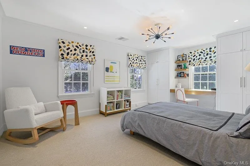 19 Overlook Road, Scarsdale, NY, 4 Bedrooms Bedrooms, 12 Rooms Rooms,5 BathroomsBathrooms,Residential Lease,For Rent,Overlook,0,1032154 19 Overlook Road, Scarsdale, NY, 4 Bedrooms Bedrooms, 12 Rooms Rooms,5 BathroomsBathrooms,Residential Lease,For Rent,Overlook,0,1032154