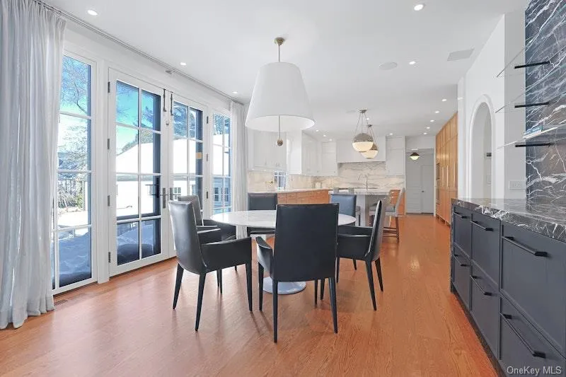 19 Overlook Road, Scarsdale, NY, 4 Bedrooms Bedrooms, 12 Rooms Rooms,5 BathroomsBathrooms,Residential Lease,For Rent,Overlook,0,1032154 19 Overlook Road, Scarsdale, NY, 4 Bedrooms Bedrooms, 12 Rooms Rooms,5 BathroomsBathrooms,Residential Lease,For Rent,Overlook,0,1032154