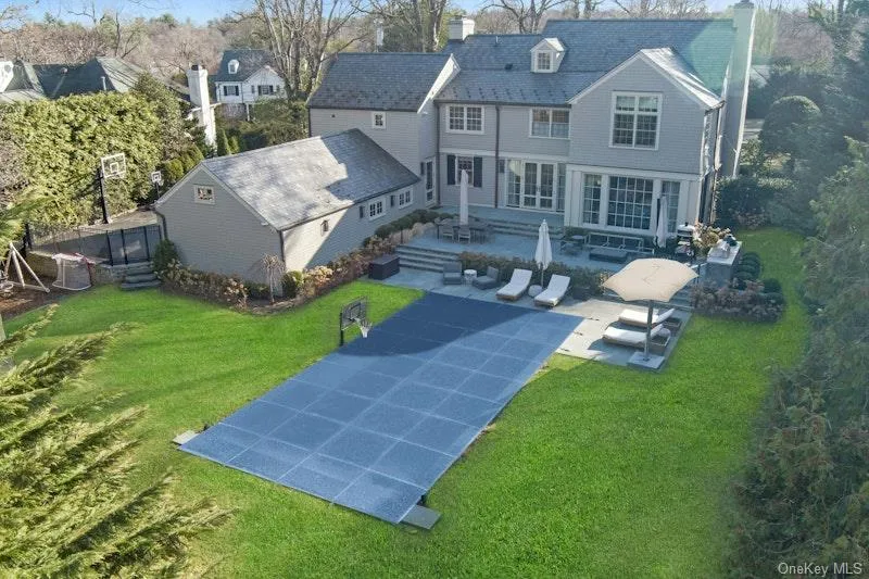 19 Overlook Road, Scarsdale, NY, 4 Bedrooms Bedrooms, 12 Rooms Rooms,5 BathroomsBathrooms,Residential Lease,For Rent,Overlook,0,1032154 19 Overlook Road, Scarsdale, NY, 4 Bedrooms Bedrooms, 12 Rooms Rooms,5 BathroomsBathrooms,Residential Lease,For Rent,Overlook,0,1032154