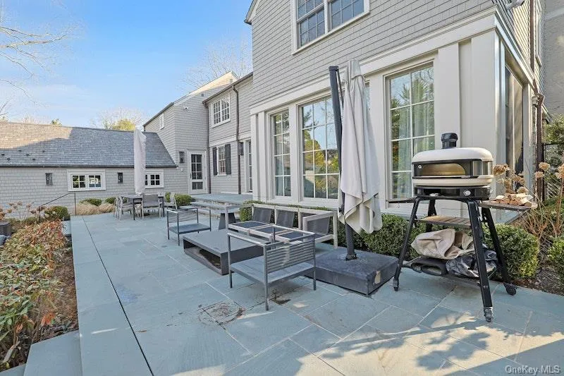 19 Overlook Road, Scarsdale, NY, 4 Bedrooms Bedrooms, 12 Rooms Rooms,5 BathroomsBathrooms,Residential Lease,For Rent,Overlook,0,1032154 19 Overlook Road, Scarsdale, NY, 4 Bedrooms Bedrooms, 12 Rooms Rooms,5 BathroomsBathrooms,Residential Lease,For Rent,Overlook,0,1032154