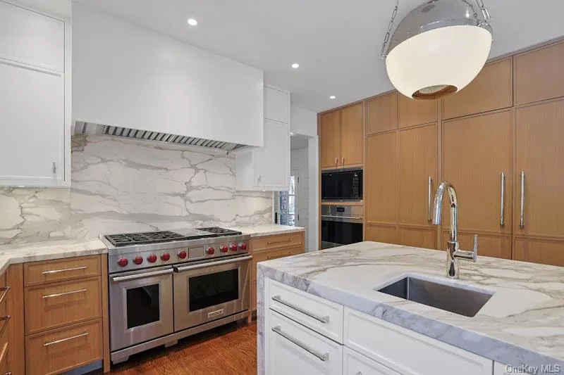 19 Overlook Road, Scarsdale, NY, 4 Bedrooms Bedrooms, 12 Rooms Rooms,5 BathroomsBathrooms,Residential Lease,For Rent,Overlook,0,1032154 19 Overlook Road, Scarsdale, NY, 4 Bedrooms Bedrooms, 12 Rooms Rooms,5 BathroomsBathrooms,Residential Lease,For Rent,Overlook,0,1032154