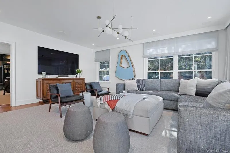19 Overlook Road, Scarsdale, NY, 4 Bedrooms Bedrooms, 12 Rooms Rooms,5 BathroomsBathrooms,Residential Lease,For Rent,Overlook,0,1032154 19 Overlook Road, Scarsdale, NY, 4 Bedrooms Bedrooms, 12 Rooms Rooms,5 BathroomsBathrooms,Residential Lease,For Rent,Overlook,0,1032154