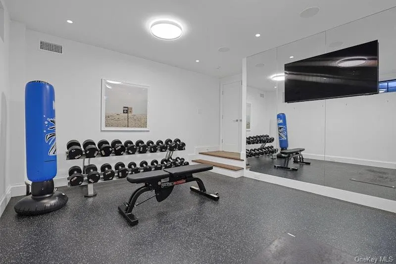 19 Overlook Road, Scarsdale, NY, 4 Bedrooms Bedrooms, 12 Rooms Rooms,5 BathroomsBathrooms,Residential Lease,For Rent,Overlook,0,1032154 19 Overlook Road, Scarsdale, NY, 4 Bedrooms Bedrooms, 12 Rooms Rooms,5 BathroomsBathrooms,Residential Lease,For Rent,Overlook,0,1032154